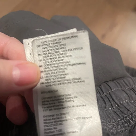 Adidas shorts women’s Athletic climalite polyester running measurements in pics - Picture 5 of 8